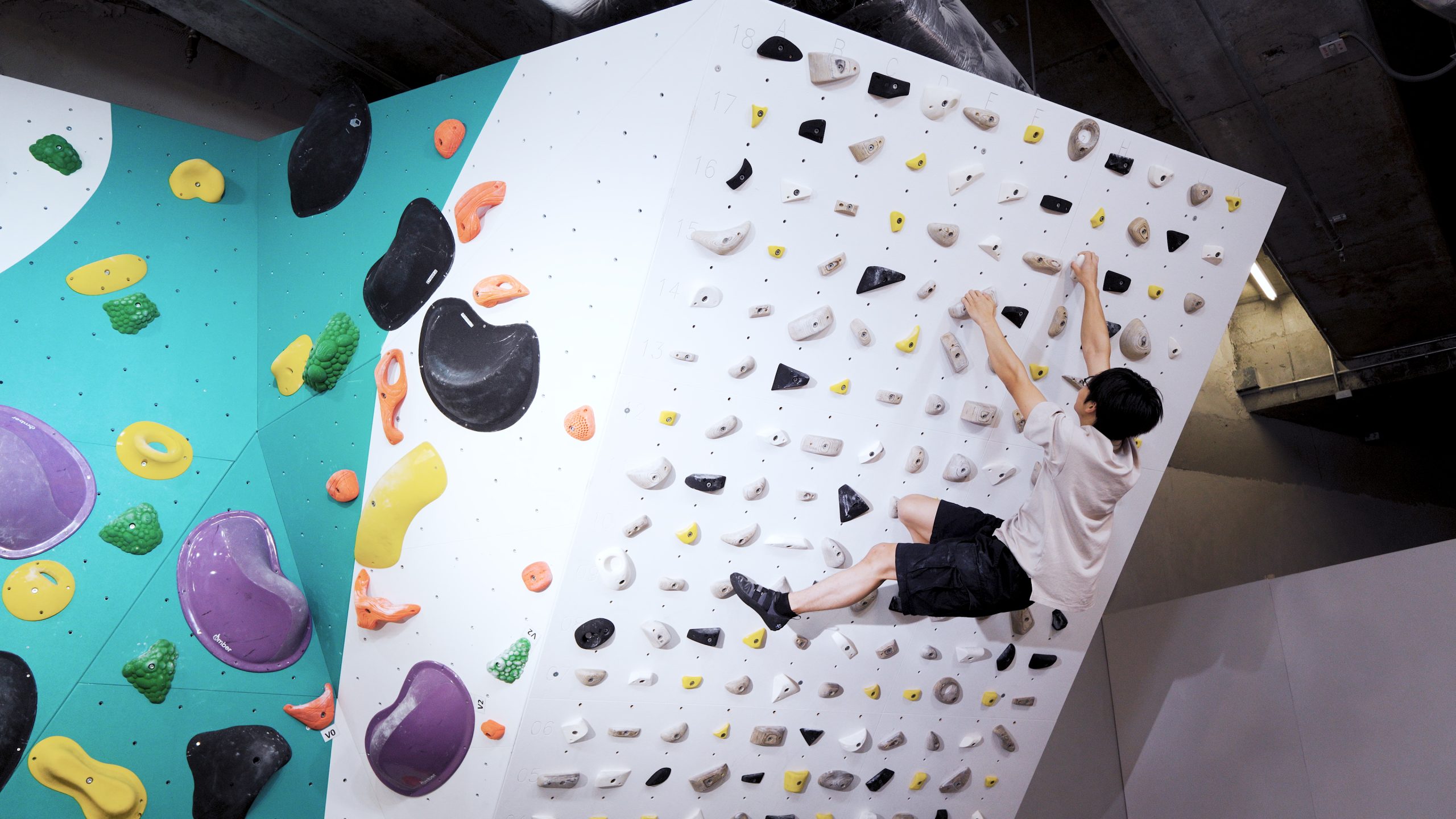 Bouldering (Yuen Long) Hong Kong Climbing Park